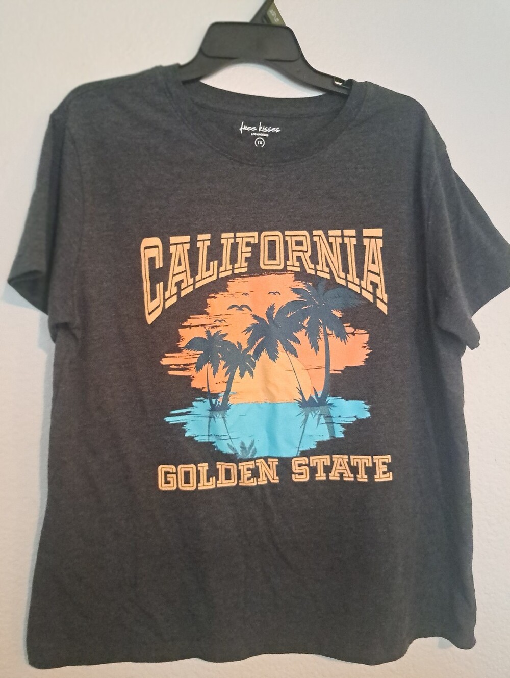 Free Kisses California Graphic Tee - Orange & Turquoise on Charcoal